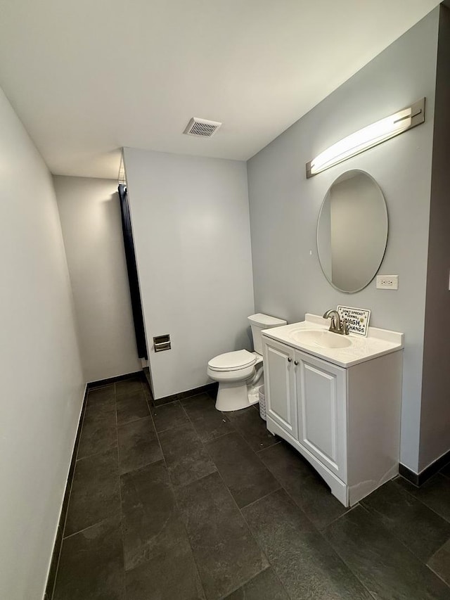 14401 Pulaski Rd, Midlothian, IL 60445 - bathroom with vanity and toilet