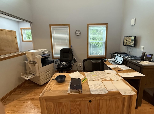 14401 Pulaski Rd, Midlothian, IL 60445 - office area featuring light wood-style flooring and a high ceiling