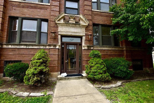 4220 S Champlain Ave Unit 2N, Chicago, IL 60653 - doorway to property