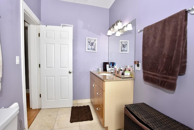 4220 S Champlain Ave Unit 2N, Chicago, IL 60653 - bathroom featuring vanity and toilet