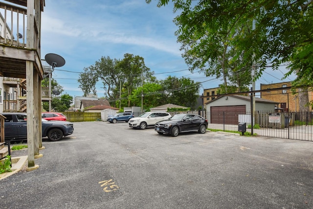 4220 S Champlain Ave Unit 2N, Chicago, IL 60653 - view of uncovered parking lot