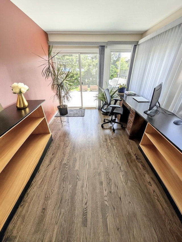 8049 Country Club Ln, North Riverside, IL 60546 - office space with wood finished floors and baseboards