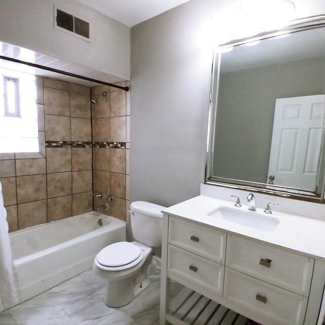 5443 S Long Ave, Chicago, IL 60638 - bathroom featuring vanity and shower / tub combination
