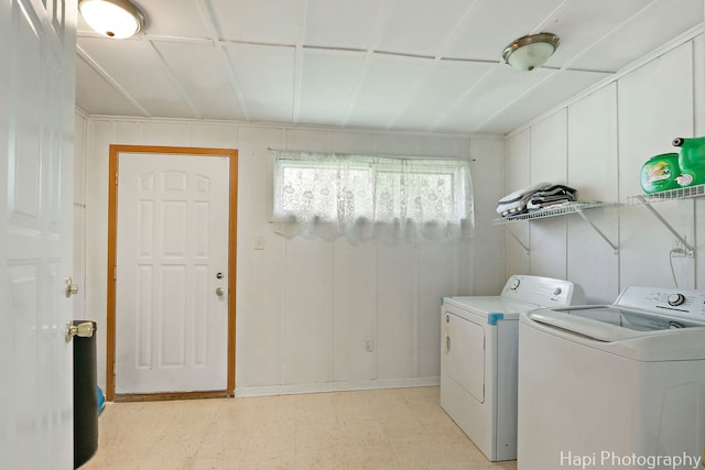 12112 W Bonnie Brook Ln, Beach Park, IL 60087 - laundry area with light floors and washer and dryer