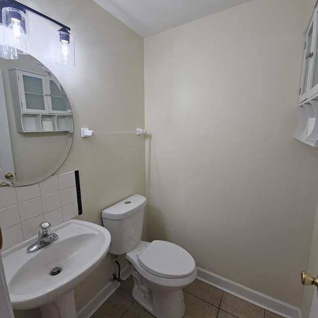 4029 Boulder Ct, Aurora, IL 60504 - bathroom with a sink and tile patterned floors