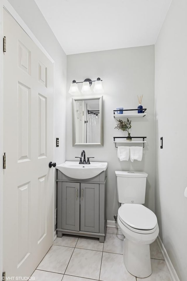 220 E Elm St, Wheaton, IL 60189 - full bath featuring vanity and tile patterned flooring