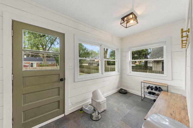 523 Kipling Ct, Wheaton, IL 60187 - unfurnished sunroom featuring healthy amount of natural light