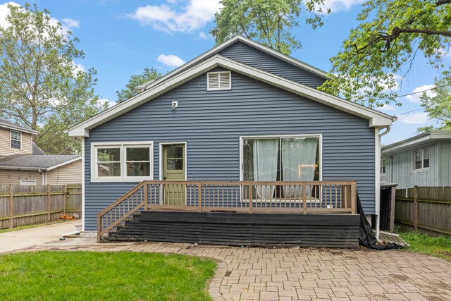 523 Kipling Ct, Wheaton, IL 60187 - rear view of house featuring a deck and a patio area