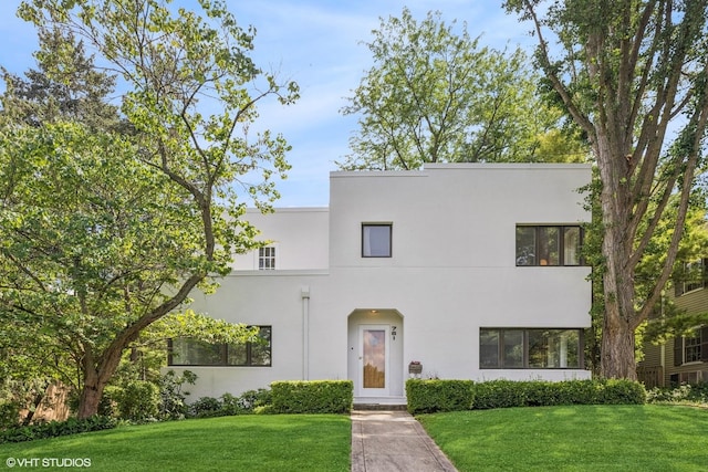 761 Revere Rd, Glen Ellyn, IL 60137 - view of front facade with a front yard and stucco siding