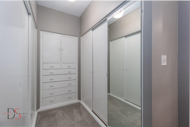 524 E Van Buren St, Ottawa, IL 61350 - view of closet