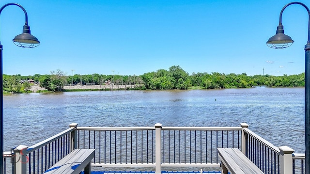 524 E Van Buren St, Ottawa, IL 61350 - dock with a water view