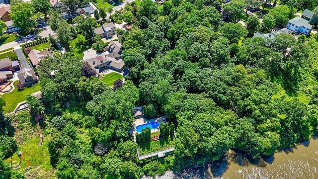 524 E Van Buren St, Ottawa, IL 61350 - aerial overview of property's location featuring a nearby body of water and nearby suburban area
