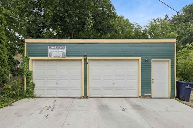 16 N Gifford St, Elgin, IL 60120 - view of detached garage