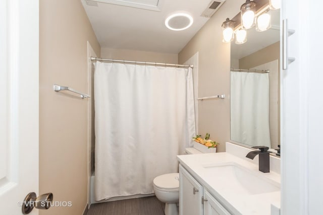 1190 Harbor Ct Unit 1190, Glendale Heights, IL 60139 - full bath with vanity and shower / bath combination with curtain