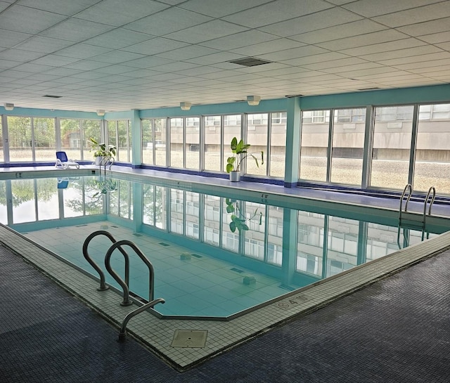 4800 S Chicago Beach Dr Unit 910N, Chicago, IL 60615 - view of indoor pool