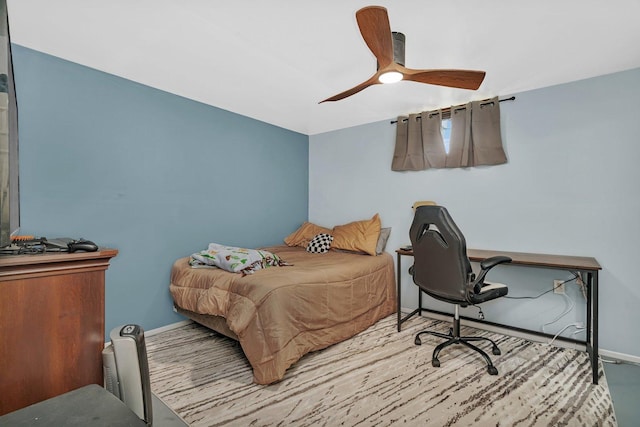 31330 S Seltzer Rd, Wilmington, IL 60481 - bedroom featuring baseboards and a ceiling fan