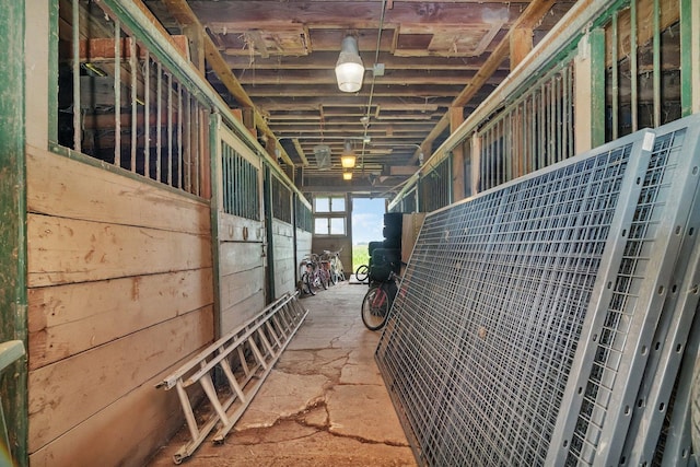 31330 S Seltzer Rd, Wilmington, IL 60481 - view of horse barn