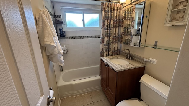 1317 N Mitchell Ave, Arlington Heights, IL 60004 - full bath featuring vanity, shower / tub combo with curtain, and tile patterned flooring