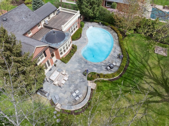 1300 Hackberry Ln, Winnetka, IL 60093 - view of subject property with a pool area