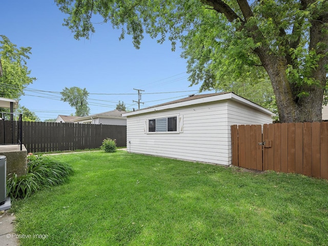 4220 Maple Ave, Brookfield, IL 60513 - fenced backyard featuring a gate