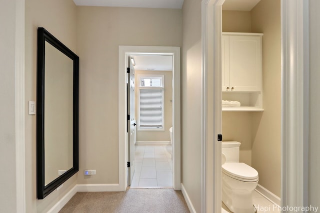 358 W Huron St Unit B, Chicago, IL 60654 - bathroom featuring toilet and baseboards