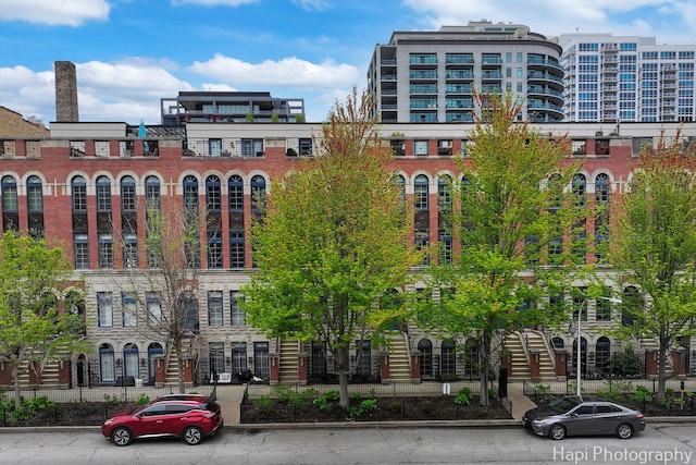 358 W Huron St Unit B, Chicago, IL 60654 - view of property