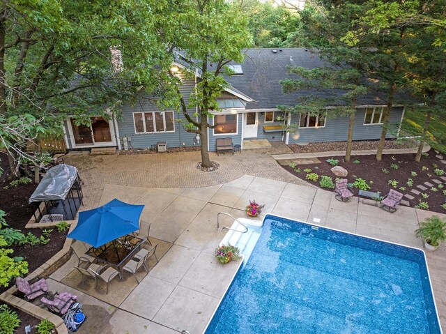 13302 Archer Ave, Lemont, IL 60439 - swimming pool featuring a patio