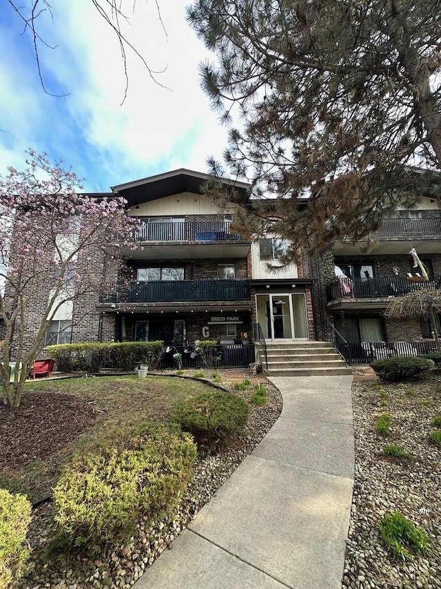 5204 Midlothian Tpke Unit 222, Crestwood, IL 60418 - view of building exterior