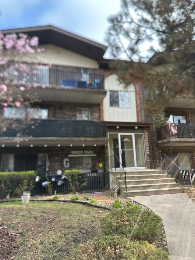 5204 Midlothian Tpke Unit 222, Crestwood, IL 60418 - view of building exterior