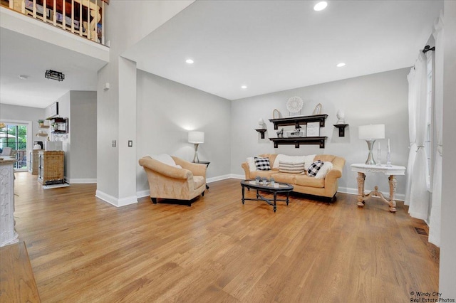 1880 Crofton Dr, Algonquin, IL 60102 - living area with wood finished floors and recessed lighting