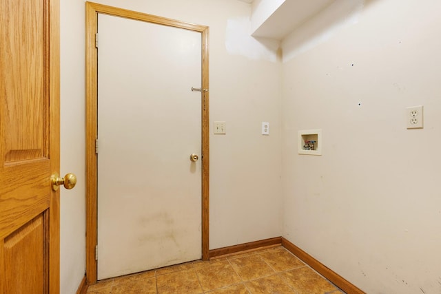 7204 Warblers Way, Roscoe, IL 61073 - washroom featuring hookup for a washing machine and baseboards