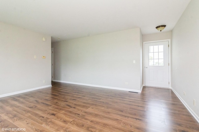 913 Village Ct Unit 913, Marengo, IL 60152 - photo 3