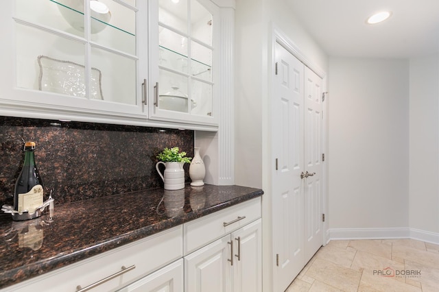 1819 Farm Rd, Lake Forest, IL 60045 - bar with recessed lighting, decorative backsplash, and light stone finish floors