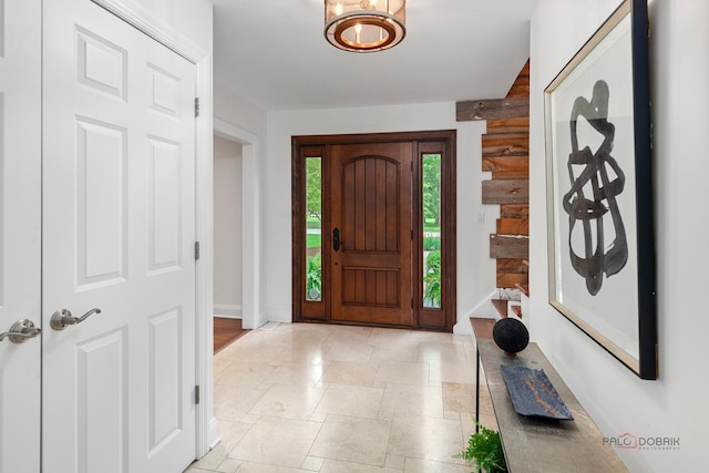1819 Farm Rd, Lake Forest, IL 60045 - foyer entrance featuring baseboards and stone tile floors