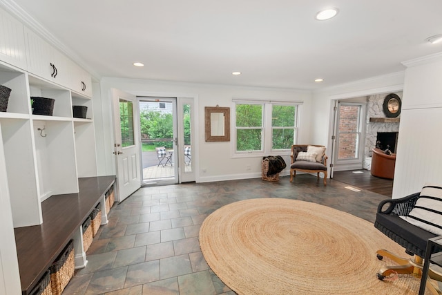 1819 Farm Rd, Lake Forest, IL 60045 - mudroom with ornamental molding and recessed lighting