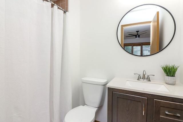 5135 W 113th Pl, Alsip, IL 60803 - full bathroom featuring vanity and a shower with shower curtain