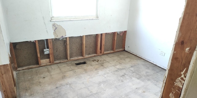 bathroom featuring tile patterned floors