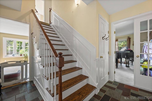 932 S Batavia Ave, Geneva, IL 60134 - view of stairs