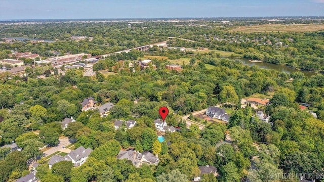 932 S Batavia Ave, Geneva, IL 60134 - aerial overview of property's location featuring a heavily wooded area and a large body of water