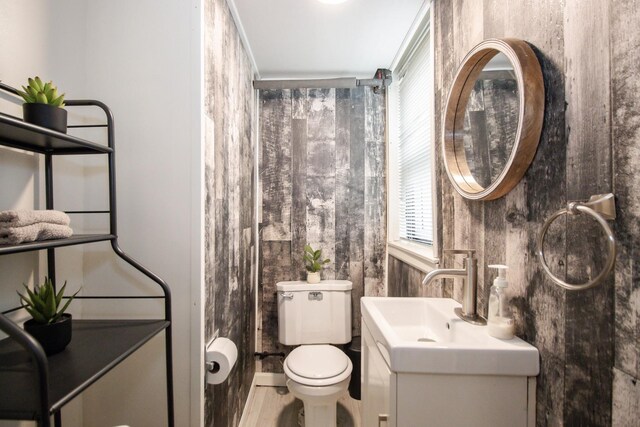 2231 N Lawndale Ave, Chicago, IL 60647 - photo 34