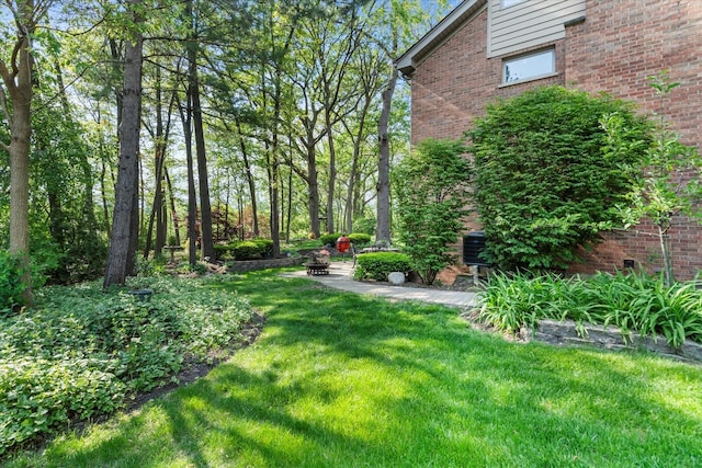 1396 Notre Dame Dr, Lemont, IL 60439 - view of green lawn