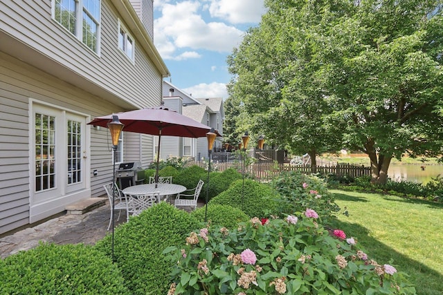 1128 Teasel Ln, Naperville, IL 60564 - view of yard featuring a patio