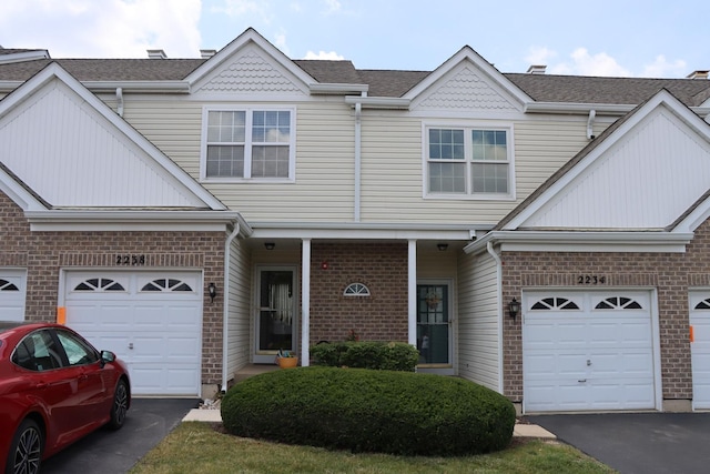 2234 S Elizabeth St, Lombard, IL 60148 - photo 1