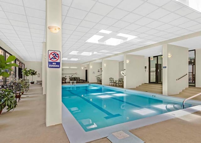 3200 N Lake Shore Dr N Unit 1910, Chicago, IL 60657 - view of indoor pool