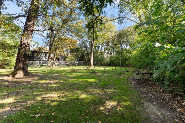 14545 Laporte Ave, Midlothian, IL 60445 - view of yard