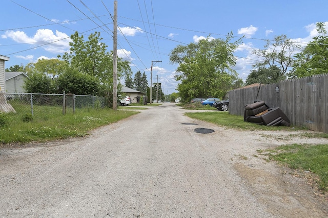 1808 Jethro Ave, Zion, IL 60099 - view of road