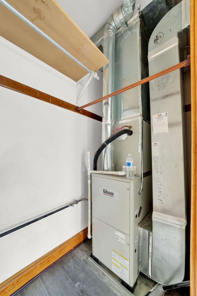 4637 S Homan Ave, Chicago, IL 60632 - utility room featuring heating unit