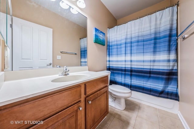 130 Clubhouse Ln Unit 029, Oswego, IL 60543 - full bathroom featuring vanity, tile patterned floors, and shower / tub combo with curtain
