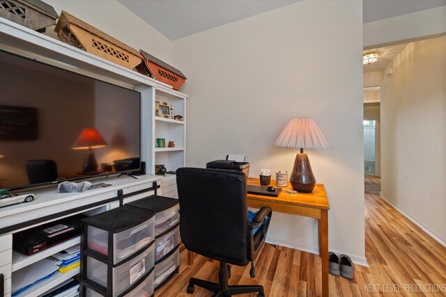 11298 Maplewood Ave, Huntley, IL 60142 - office space with wood finished floors