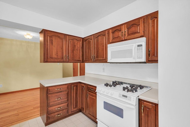 705 W Kirby Ave, Champaign, IL 61820 - photo 14